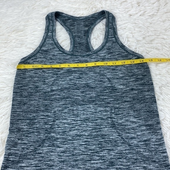 Lululemon Swiftly Tech Tank - Picture 2 of 4